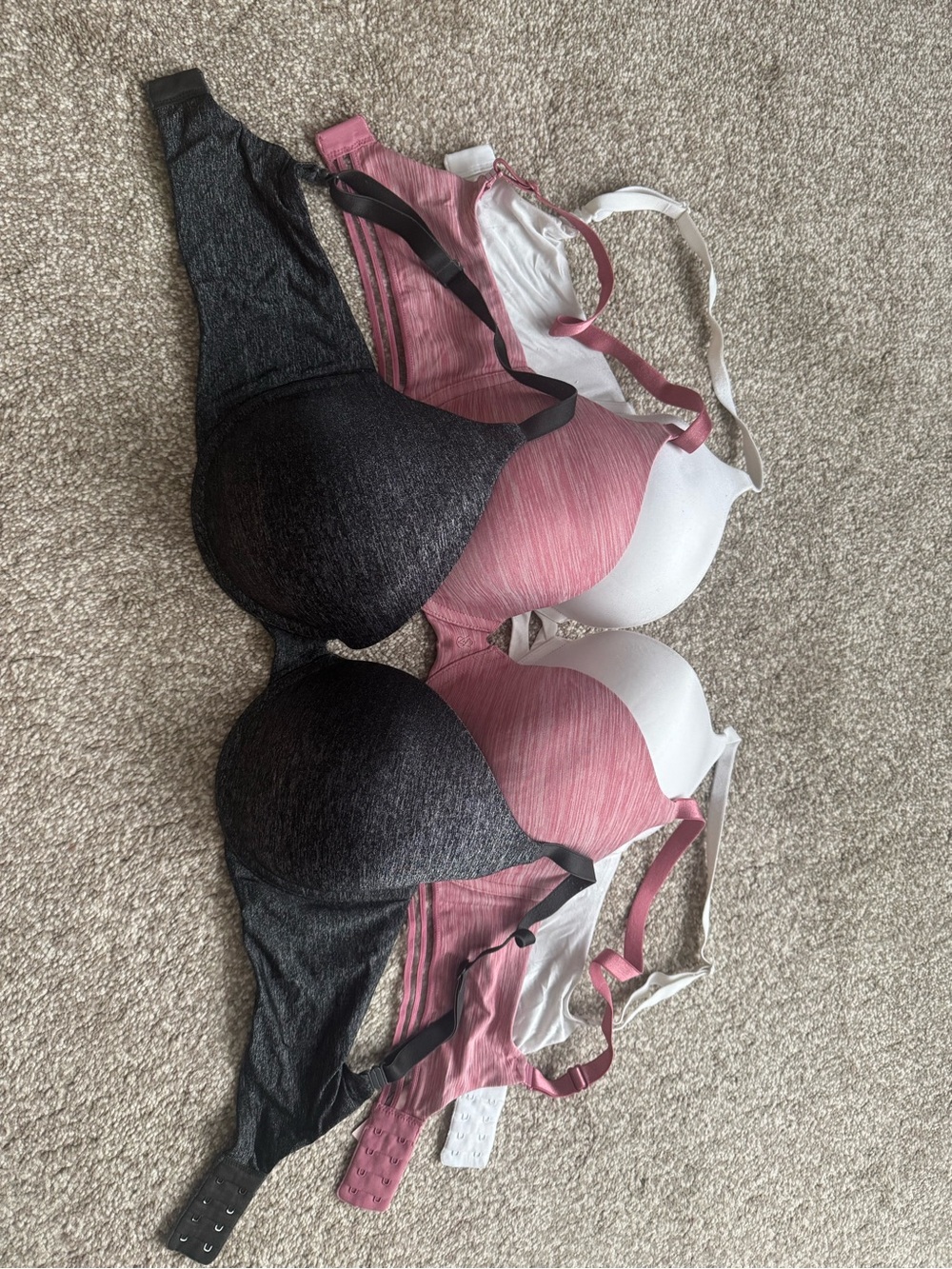 3 VS T-Shirt Bras in Charcoal, Pink & White